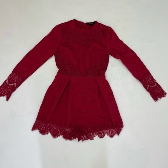 Red Satin Lace Long Sleeve Scoop Neck Statement Sleeve Romper - Picture 2 of 4